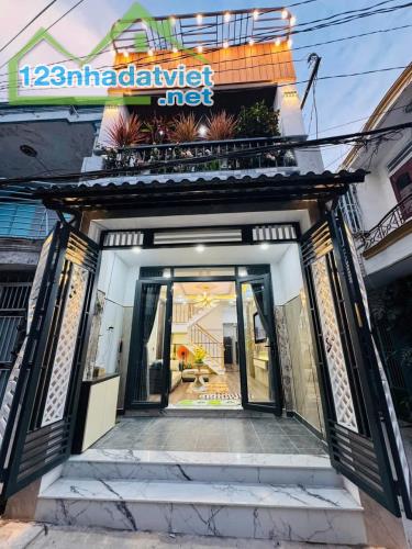 Bán nhà Hẻm 4m Quang Trung, P14, GV, 3.7 x 14m, 2 tầng, 5.48 Tỷ TL