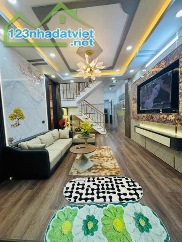 Bán nhà Hẻm 4m Quang Trung, P14, GV, 3.7 x 14m, 2 tầng, 5.48 Tỷ TL - 1