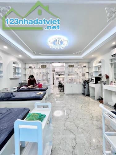 Bán nhà phố Nghĩa Tân, kinh doanh, 9 tầng, vỉa hè, ô tô tránh, giá chào 36 tỷ - 5
