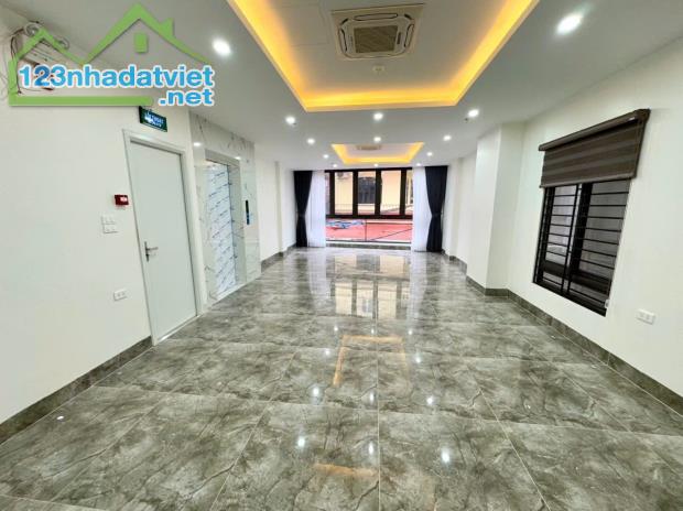 Bán 65m - 7 Tầng - 5.5m.Mặt Tiền. ( Xuân Thủy ) Cầu Giấy. ô tô kinh doanh - 1