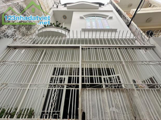 Bán nhà 3 tầng Lê Văn Sỹ P.11 Phú Nhuận 57m2 giá chỉ 6.7 tỷ