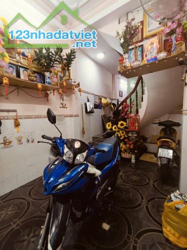 NHÀ HẺM XE HƠI THÔNG VƯỜN CHUỐI VIP Q 3, KD SẦM UẤT, 4 TẦNG, 6PN, ĐANG TN 11TR/TH, 6.2 TỶ - 3