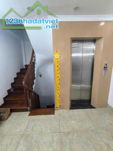 Bán nhà khu Phúc Đồng 40m 6 tầng MT 3.6 Giá 11.9 Tỷ Long Biên
