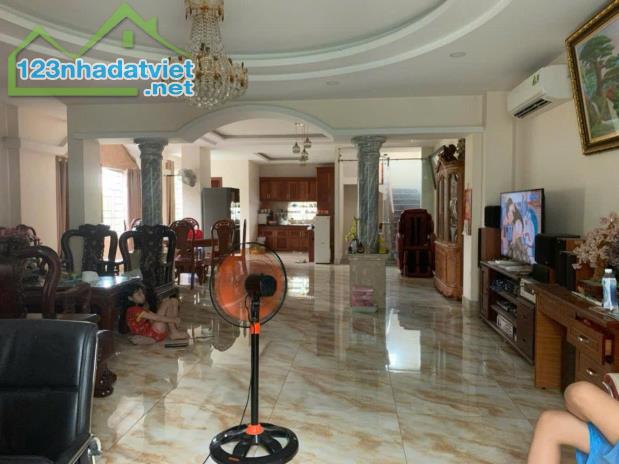 MẶT TIỀN ĐƯỜNG LIÊN PHƯỜNG, DT 158M²x 4T, DÒNG TIỀN 1TỶ/NĂM, PHƯỚC LONG B - 5