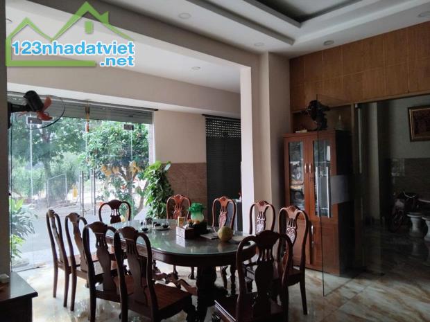 MẶT TIỀN ĐƯỜNG LIÊN PHƯỜNG, DT 158M²x 4T, DÒNG TIỀN 1TỶ/NĂM, PHƯỚC LONG B - 1