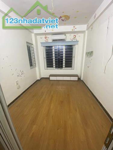 2,99  tỷ có nhà Tam Trinh sổ đỏ 20m2 5 tầng 3 ngủ ngõ gần ô tô - 3