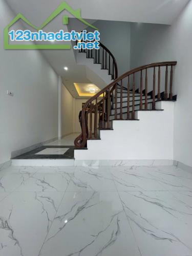 Bán nhà Định Công, Hoàng Mai, 41m2, 5 tầng, 7.9 tỷ - 1