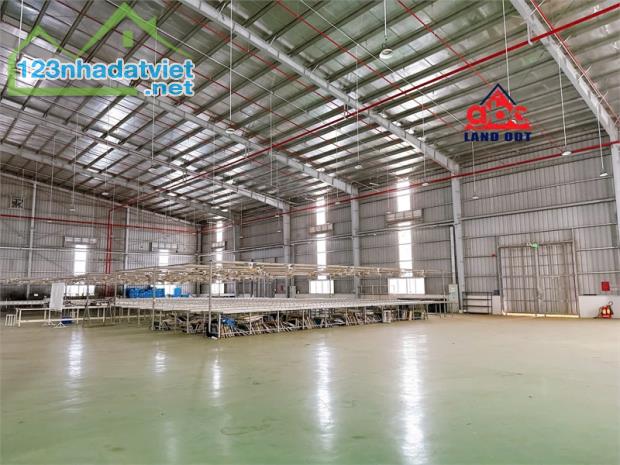 XT009 xưởng đẹp nền bê tông đã thảm sơn nền epoxy. thu hút đầu tư đa dạng ngành nghề