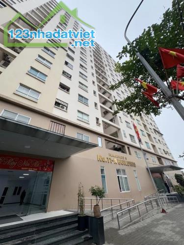 Bán chung cư Sài Đồng NO11a 62m 2pn1vs Giá 3,15tỷ - 5