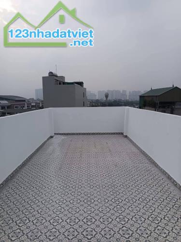 Nhà Tây mỗ vừa rộng vừa rẻ chỉ 10m ra mặt ngõ thông - 5