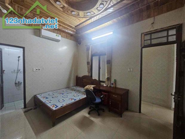 Cc cần bán nhà MT KD Đoàn Hữu Trưng, Hoà An, giá sập sàn chỉ hơn 5 tỷ. - 2