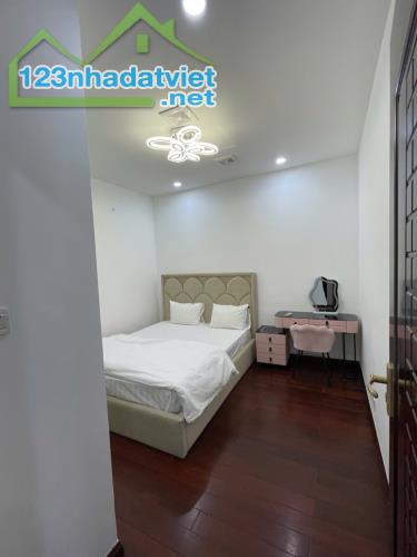 Nhà đẹp NGÕ ÔTÔ TRÁNH-KINH DOANH 54m2 Mộ Lao giá 17.5tỷ - 2