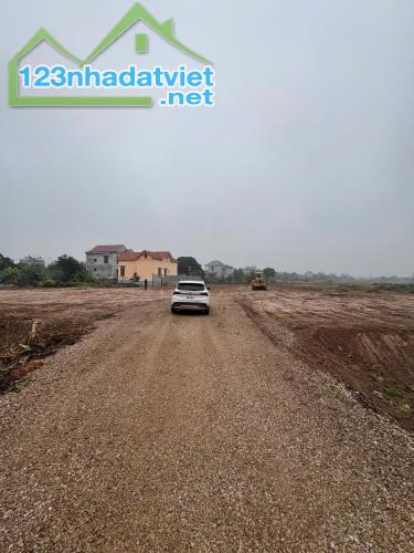 NHÀ ĐẤT ĐẸP - GIÁ TỐT Vị Trí Đắc Địa Tại Minh Hiệp 1,  Xã Hồng Phong, Huyện Nam Sách, Hải