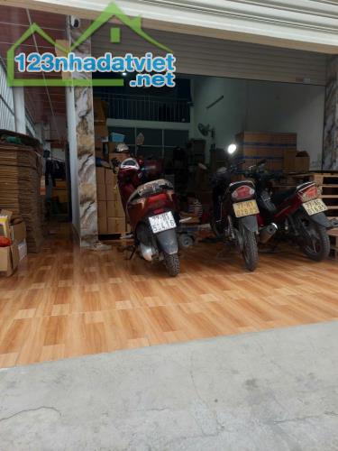 BÁN NHÀ 2 MẶT HẺM TÂN CHÁNH HIỆP 24, Q12, 5.6X15M, GIA 4TY600 - 1