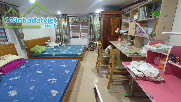 Bán biệt thự 4 tầng thang máy siêu đẹp 125m2- 9,5 tỷ Hồ Đá, Sở Dầu, Hồng Bàng, Hải Phòng - 2