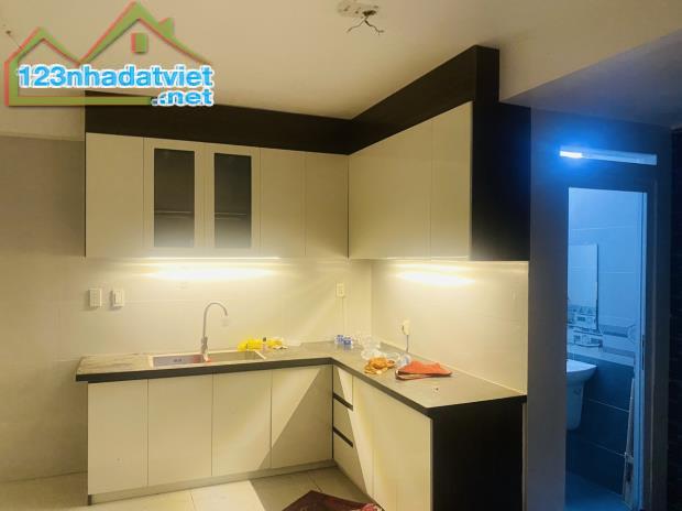 BÌNH TÂN --TỈNH LỘ 10--HXT--81M2--3 TẦNG - 4