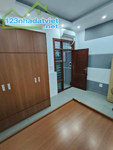 BÁN NHÀ TRƯỜNG CHINH – ĐỐNG ĐA, LÔ GÓC, 4 TẦNG 50M2 NHÀ ĐẸP, NGÕ THÔNG PHỐ TAM KHƯƠNG. - 3