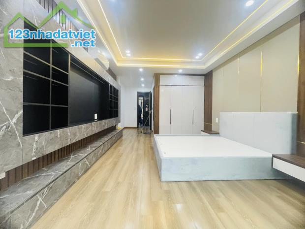 Bán nhà Nguyễn Văn Cừ, Ngọc Lâm 46m2 7T, ngõ thông ô tô, kinh doanh, Chỉ 12.7 Tỷ - 3