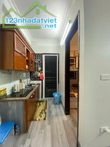 Cho Thuê nhà nguyên căn, ngõ ô tô, KD  Phạm Tuấn Tài, Cầu Giấy 45m x 6T giá 20 triệu - 2