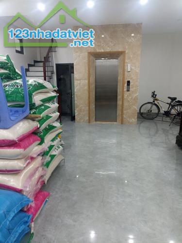 Bán nhanh nhà Bát Khối Long Biên 80m 5T MT5m giá chào 13.5 tỷ gara ô tô thang máy - 1