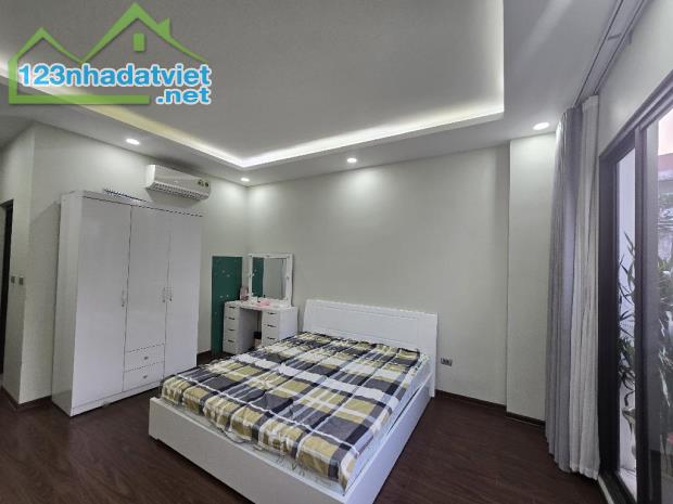 BÁN NHÀ NGỌC LÂM - 60M² - 5 TẦNG - GARA 2 Ô TÔ - KINH DOANH ĐỈNH - 4