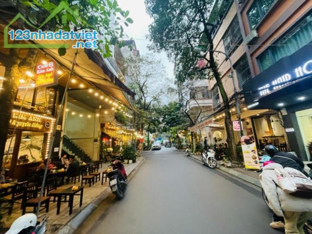 Phố Cafe Nguyên Hồng - ô tô tránh - vỉa hè - 55m chỉ 27 tỷ