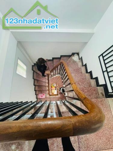 Bán nhà phố Bạch Mai, TTTM chợ Mơ 5.x TỶ, 31m2, 4 ngủ, MT 5m ( Dân Xây ), full đồ ở luôn . - 4