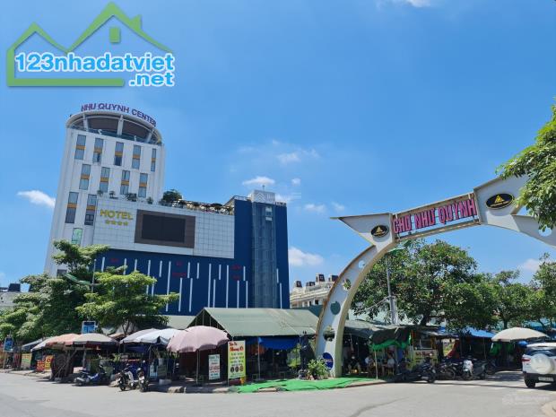 Chính chủ bán nhà shophouse 5 tầng Như Quỳnh Center, đã hoàn thiện. 0828218468