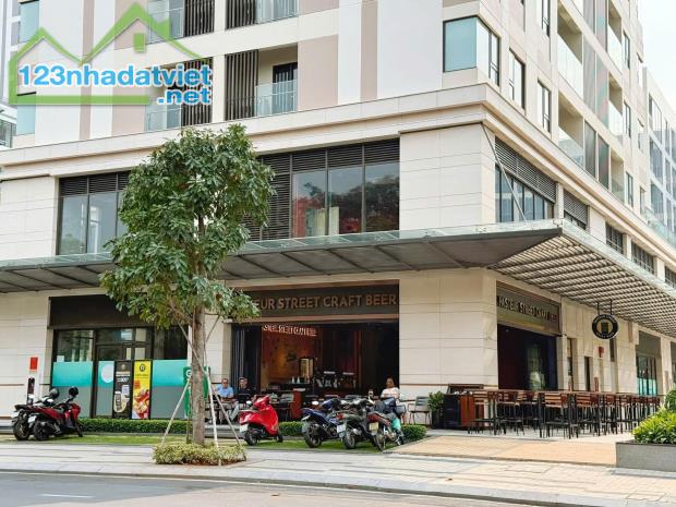 Lần đầu tiên chủ đầu tư Phú Mỹ Hưng mở bán shophouse ngay Khu Hồ Bán Nguyệt Phú Mỹ Hưng - 1