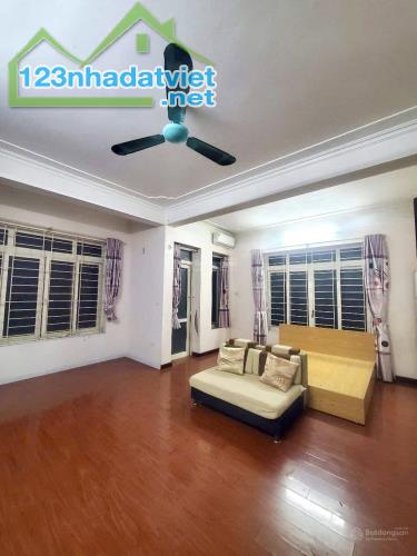 Bán Nhanh Nhà Phố Xuân Thủy, Cầu Giấy 137m2x6T Kinh Doanh Ô Tô Đỗ Cửa Giá Đầu Tư Chỉ 30 Tỷ - 2