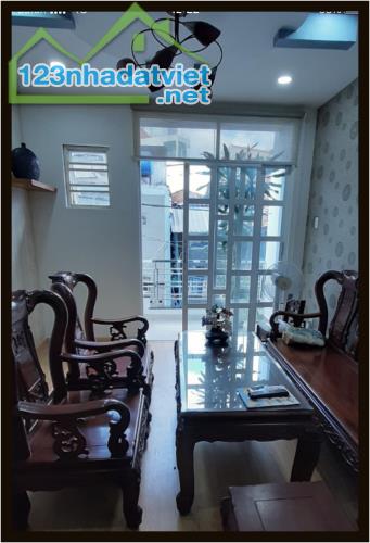 Giảm tẹt ga nhà phố xinh 1 trệt 4 lầu Tô Hiến Thành Q10 TP.HCM - 2