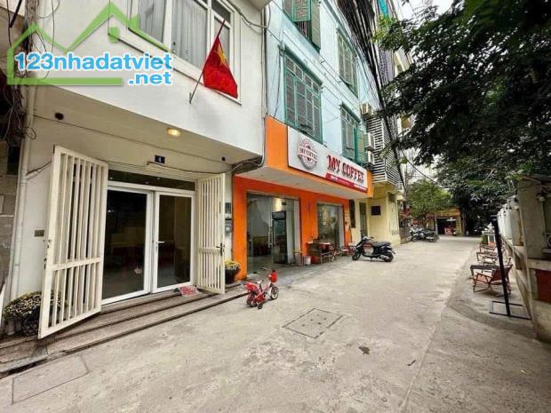 Bán nhà riêng view đẹp tại Khâm Thiên, Đống Đa, Hà Nội, 5,5 tỷ, 30 m2