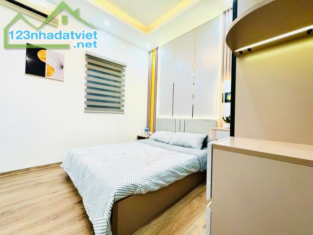 Bán nhà riêng view đẹp tại Khâm Thiên, Đống Đa, Hà Nội, 5,5 tỷ, 30 m2 - 2