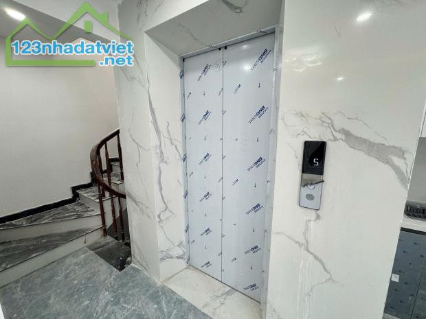 Bán nhà Trần Cung, 37m2, 6 Tầng THANG MÁY, hơn 7 tỷ, 20m ra phố - 1