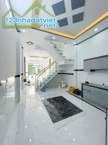 🏡 NHÀ 2 LẦU MỚI XÂY CỰC ĐẸP cuối đường Đồng Khởi Biên Hòa - 2