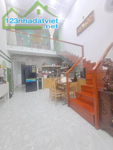💥💥 Bán Nhà Thạnh Xuân 52 Q12 94m (4x25)   💰4.xtỷ    ✅ kết cấu : 1trệt ,lửng ,3PN   ✅Vị - 2
