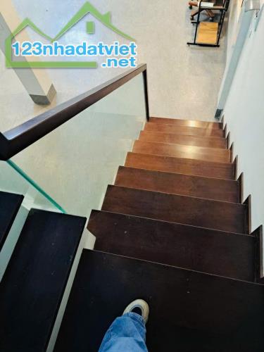 BÁN  NHÀ TÂY HỒ - DIỆN TÍCH KHỦNG - BA BƯỚC CHÂN RA ĐƯỜNG Ô TÔ - 1