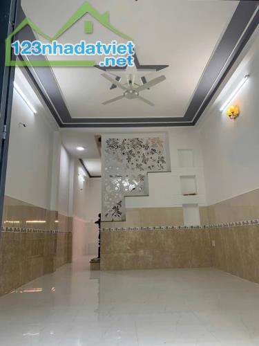 HẺM 5M THÔNG, KỀ BÊN CÔNG VIÊN KÊNH NƯỚC ĐEN, 48M2, 3 TẦNG 4PN GIÁ NHỈNH 5 TỶ - 4