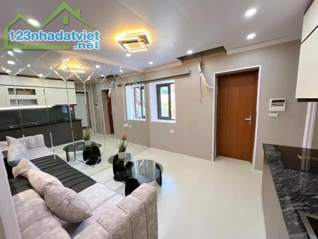 B2 Tập Thể Văn Chương 17/50m2 T2 2.45 tỷ Đống Đa

NHÀ ĐẸP Ở LUÔN - Ô TÔ ĐỖ CẦU THANG -