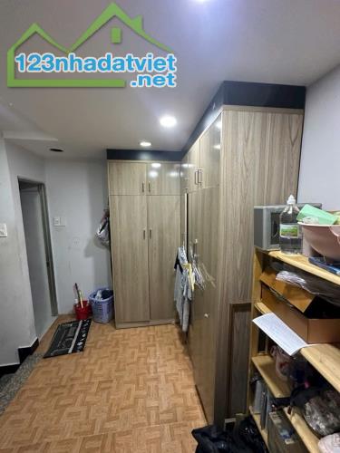 NHÀ 1/ DƯƠNG VĂN DƯƠNG, HẺM 3M SÁT MẶT TIỀN, 28M2, 2 TẦNG 2PN, FULL NỘI THẤT GIÁ NHỈNH 3 - 2