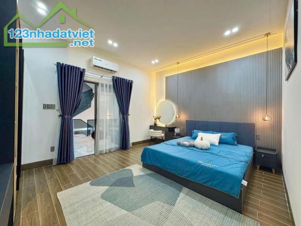 Cần Bán Nhà 3 Tầng Đà Nẵng – Gần Trung Tâm, Giá Chỉ 6.15 Tỷ - 1