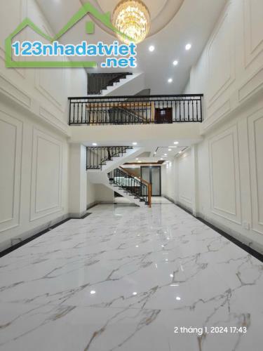 *Nhà bán đường Hoà Bình Phường 5, Quận 11, 5 Tầng-70m2 Ngang Hiếm 5.2mX13.5)10.7Tỷ TL - 1