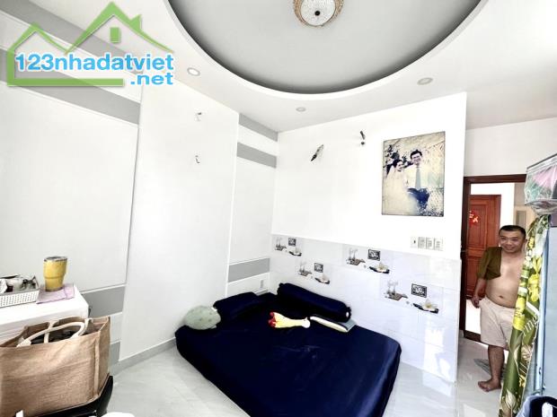 NHÀ ĐẸP HẺM THÔNG - DT4x15 - 4Tầng👉 6,1tỷ. QUANG TRUNG - GÒ VẤP. - 3