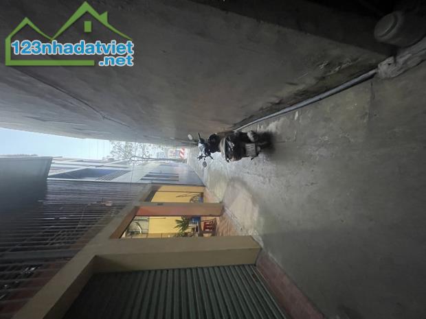 BÁN NHÀ VĂN TIẾN DUNG MỚI KÍNH KONG 30M2 - 5 TẦNG - THANG MÁY - 1