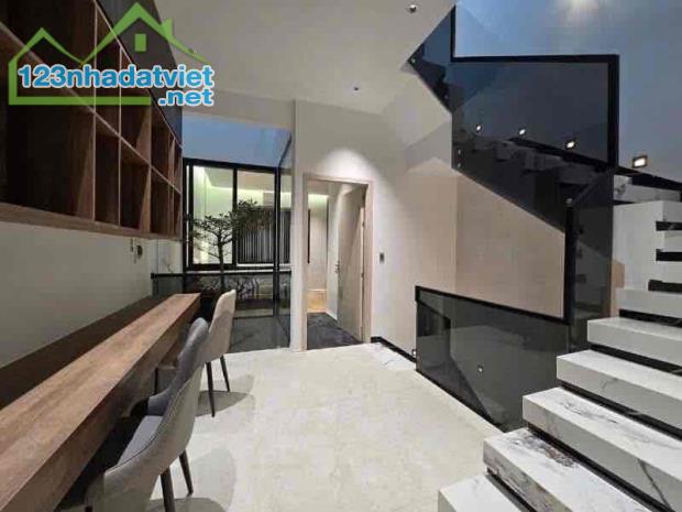Cc cần bán nhà 3 tầng MT KD VIP Nguyễn Thúy, giá chỉ nhỉnh 7 tỷ. - 2