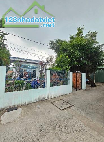 Bán Nhà Nguyễn Thị Ngâu,210m2, Chia làm 2 căn, đường 4m thông tứ tung. - 5