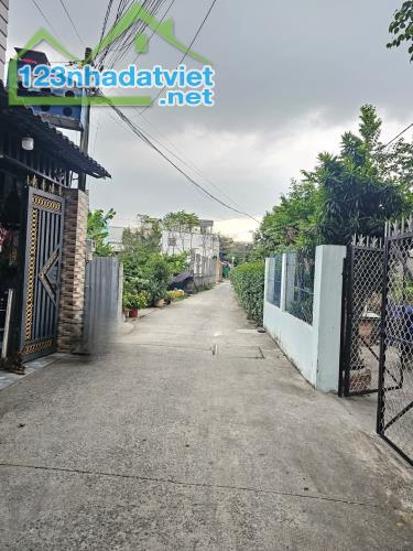 Bán Nhà Nguyễn Thị Ngâu,210m2, Chia làm 2 căn, đường 4m thông tứ tung. - 3