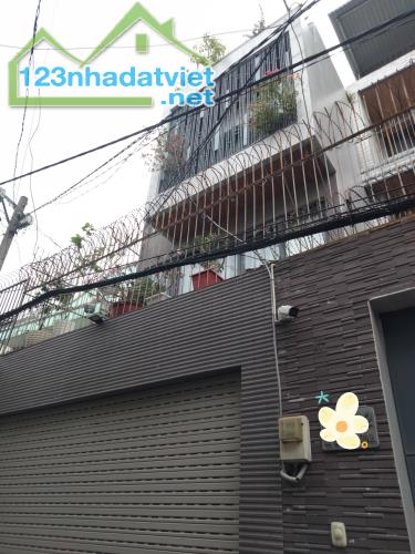 NHÀ CỰC ĐẸP PHẠM VĂN ĐỒNG - 5 PHÚT RA SÂN BAY - HXH - DT103M² - 4 TẦNG LẦU - NHỈNH 12 TỶ