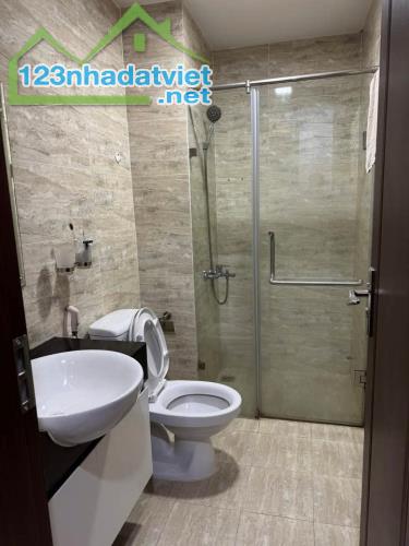 Cho thuê căn hộ HaNoi Homeland 66m2 2pn2wc giá 9.5tr - 2