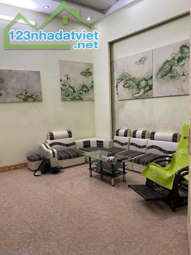 BÁN NHÀ VĨNH PHÚC - BA ĐÌNH | 63M² - 3 TẦNG - CHỈ HƠN 6 TỶ - Ô TÔ GẦN NGÕ - 5